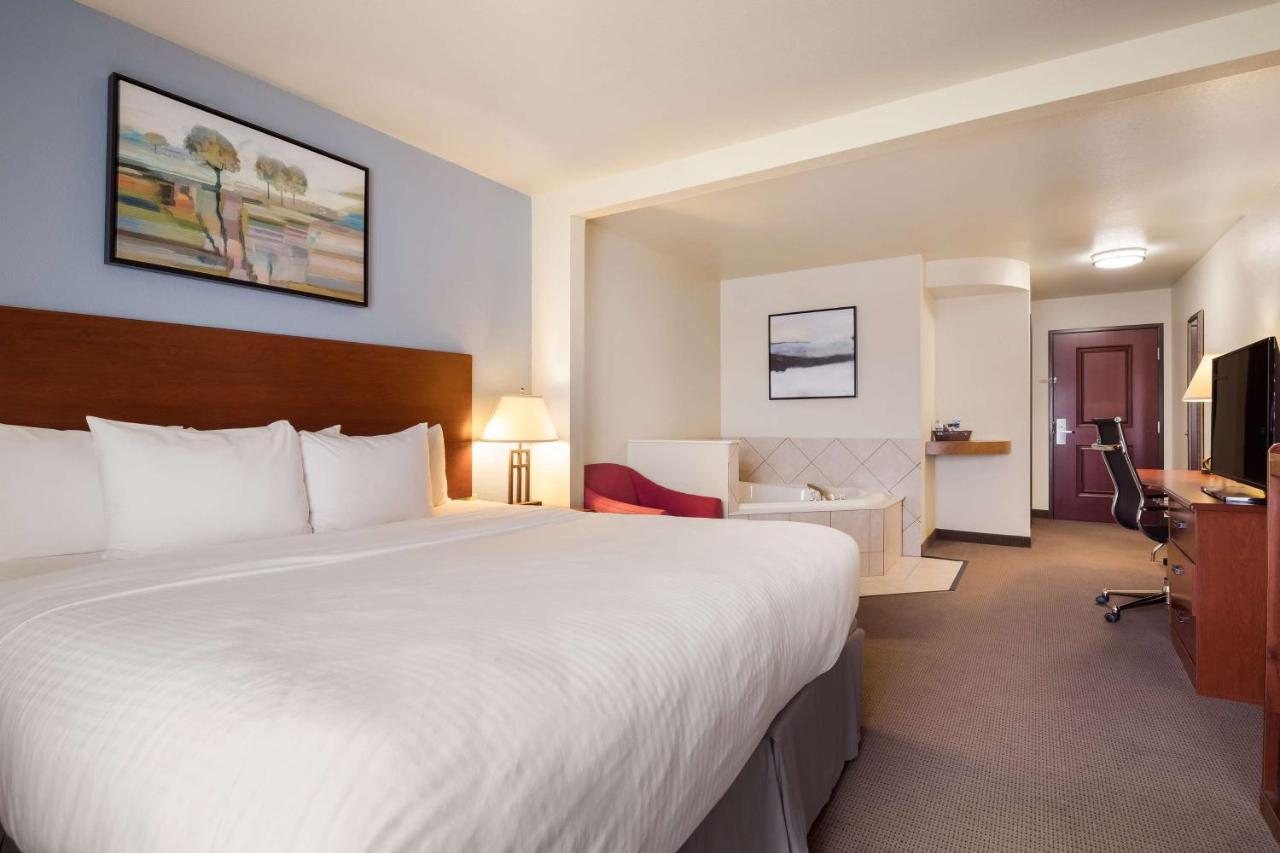 Best Western Central Business District And Hotel